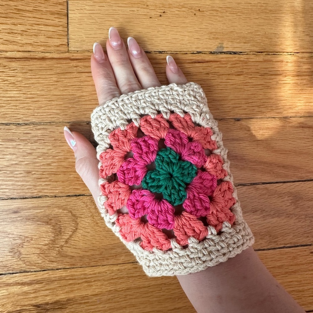 Colorful Crochet Fingerless Gloves - Picture 4 of 6